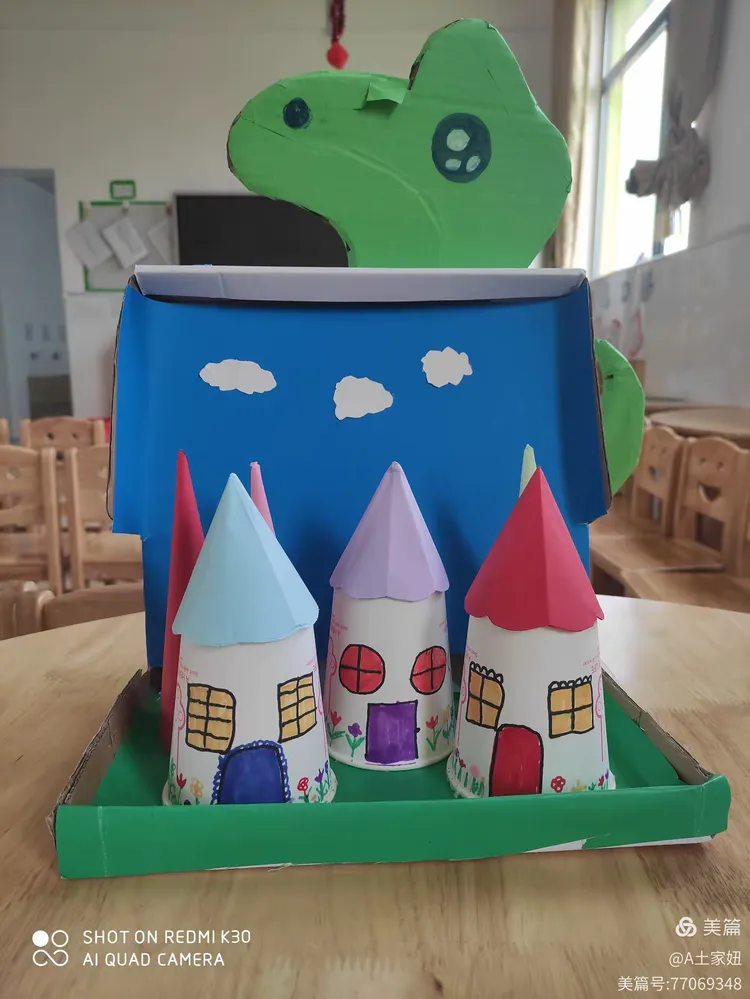 童心向党,快乐成长!经济开发区中心幼儿园小一班之生活万花筒